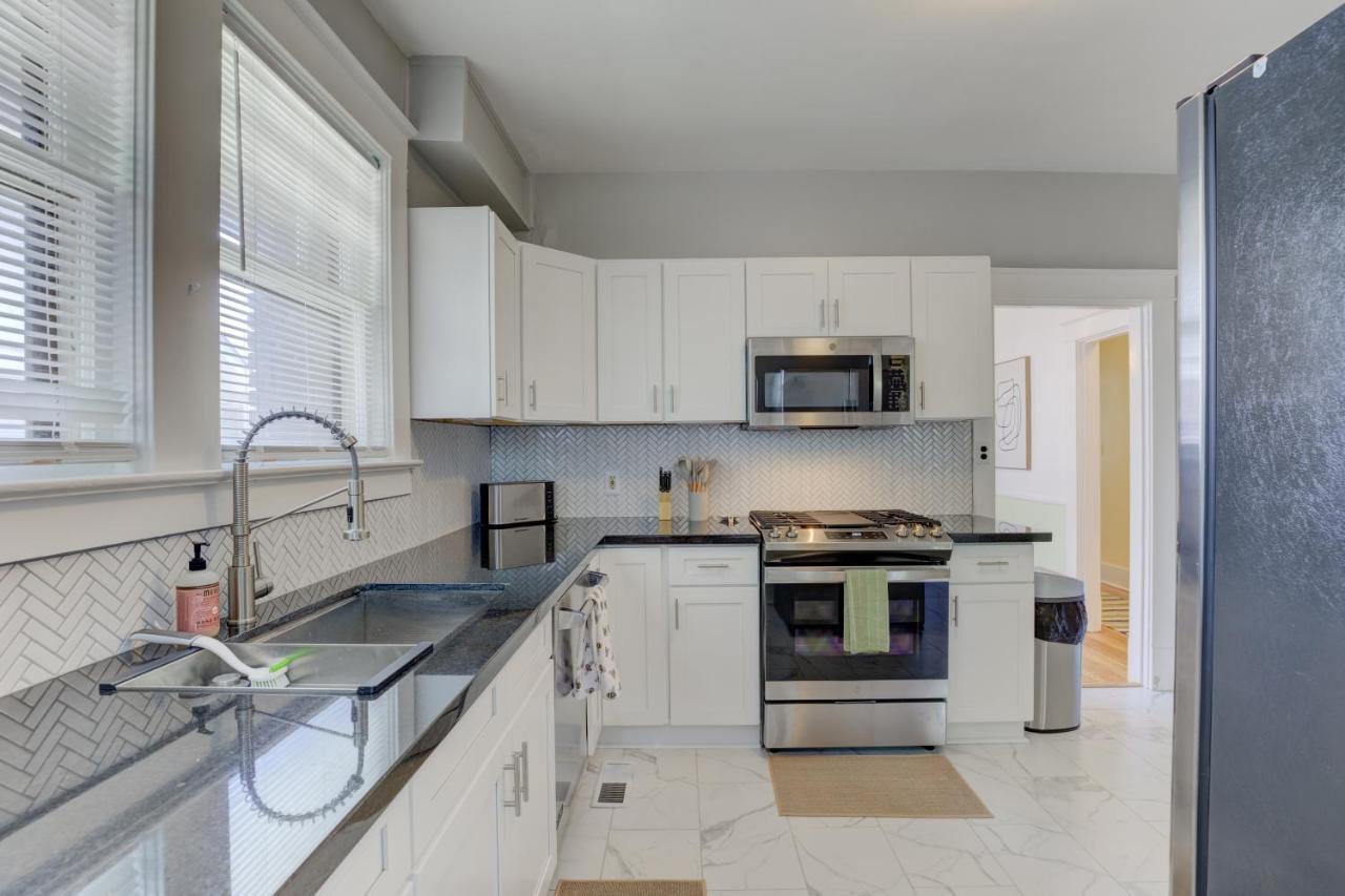 Spacious Bungalow With 6 Beds, Games, And Fire Pit - Close To Beale Street, Bbq, Graceland, & Liberty Bowl Memphis Esterno foto