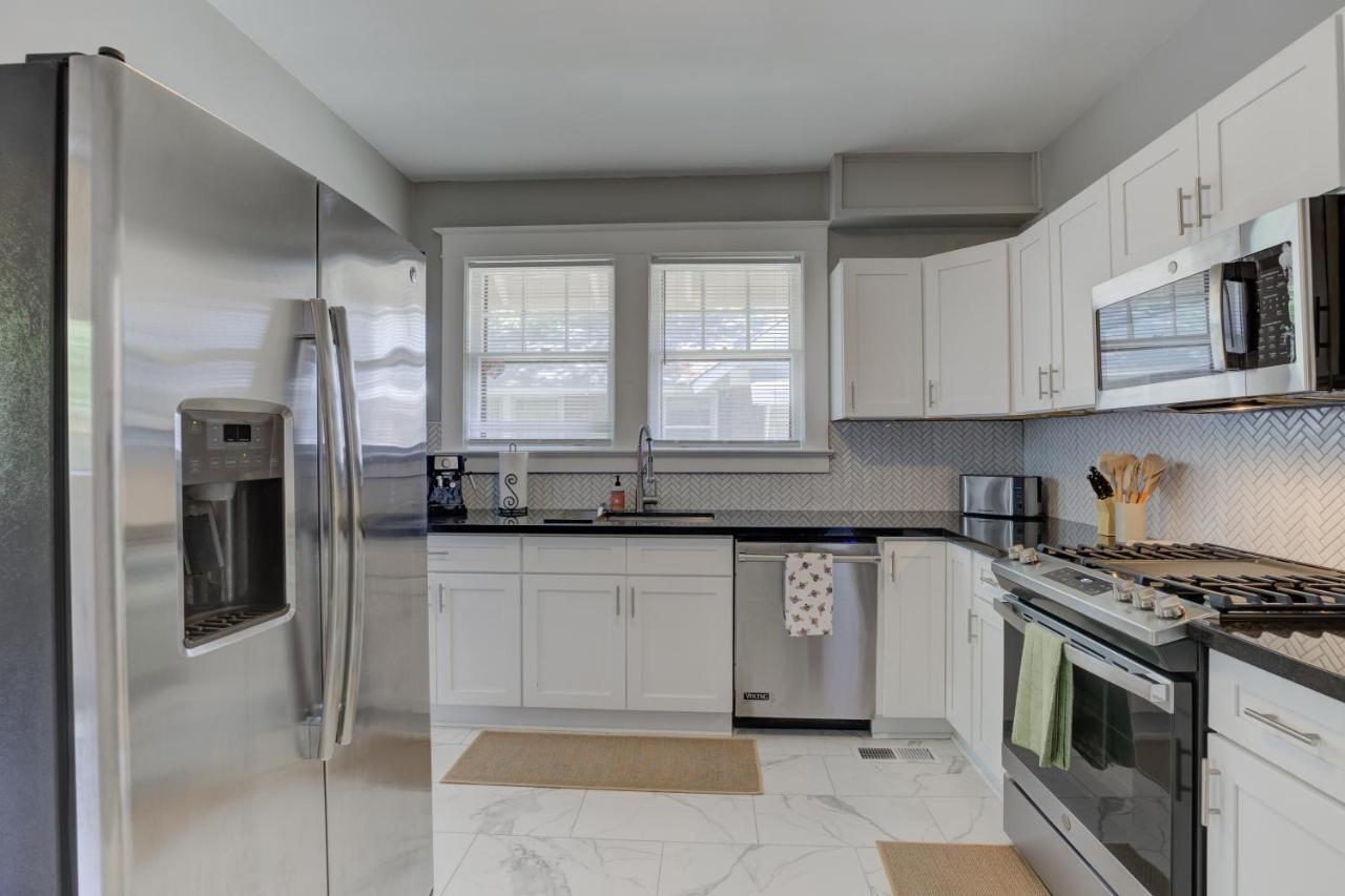 Spacious Bungalow With 6 Beds, Games, And Fire Pit - Close To Beale Street, Bbq, Graceland, & Liberty Bowl Memphis Esterno foto