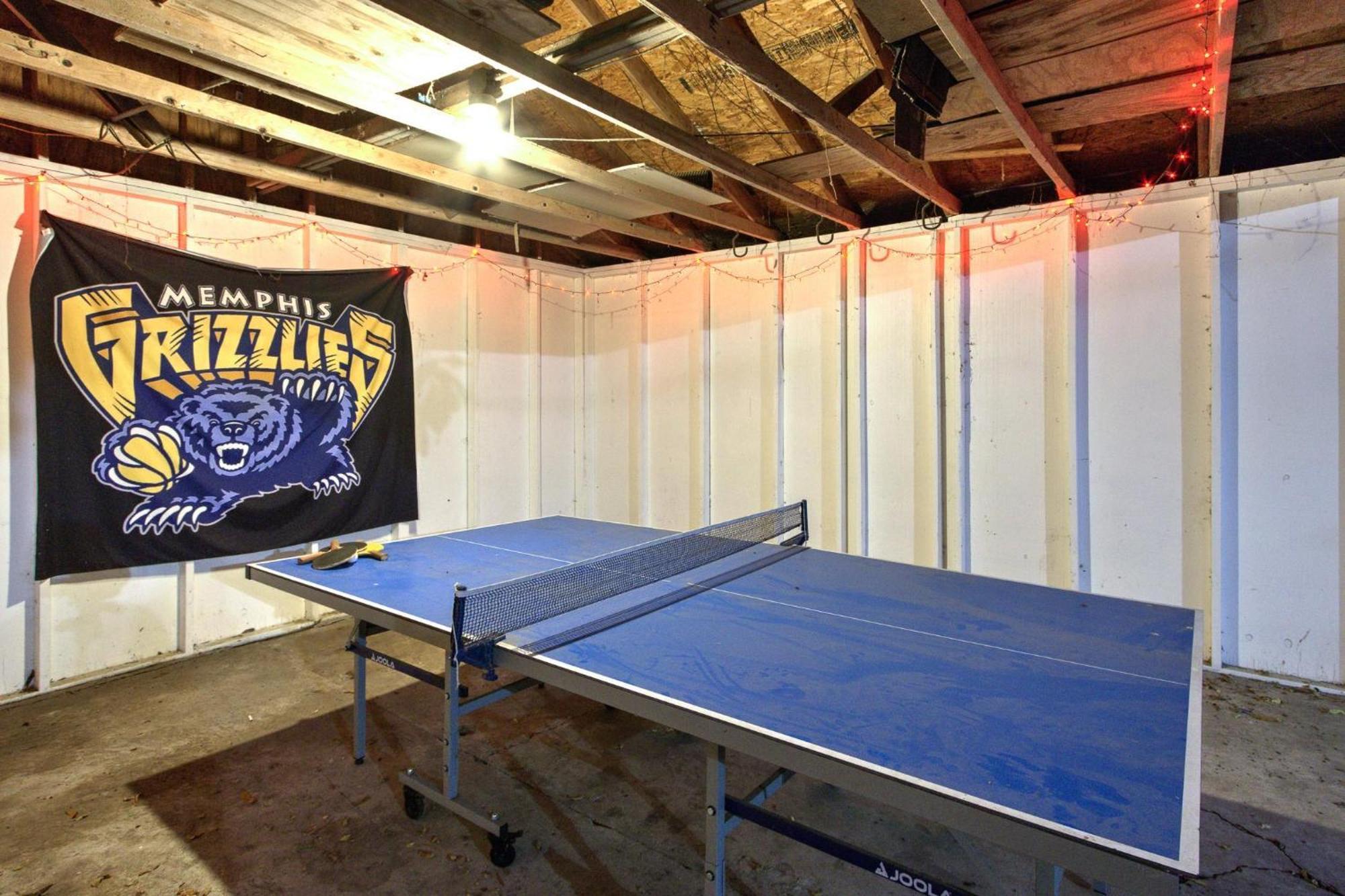 Spacious Bungalow With 6 Beds, Games, And Fire Pit - Close To Beale Street, Bbq, Graceland, & Liberty Bowl Memphis Esterno foto